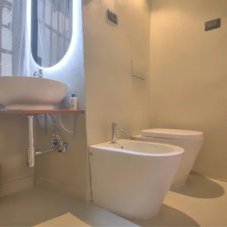 Historic Center, Piazza De Ferrari, Aquarium * Genoa