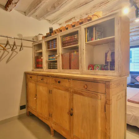 Historic Center, Piazza De Ferrari, Aquarium