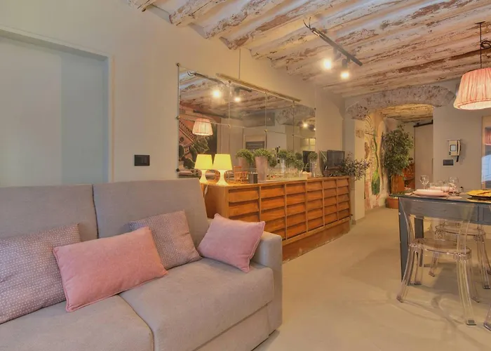 Historic Center, Piazza De Ferrari, Aquarium Gênes