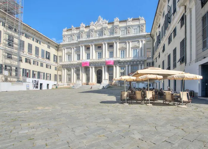 Historic Center, Piazza De Ferrari, Aquarium Appartement Genua