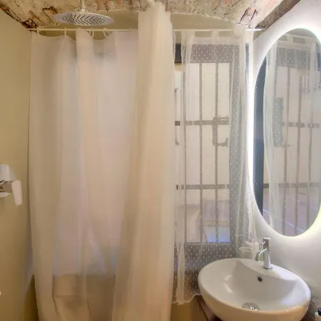 Historic Center, Piazza De Ferrari, Aquarium Cenova